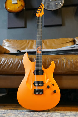 Pre-Owned Aristides 060